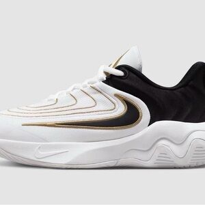 BOYS BIG KID Nike GIANNIS IMMORTALITY IV BASKETBALL SHOE Size 3 Youth NWOT